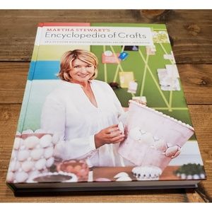 Martha Stewart Encyclopedia of Crafts Hc  Crafting